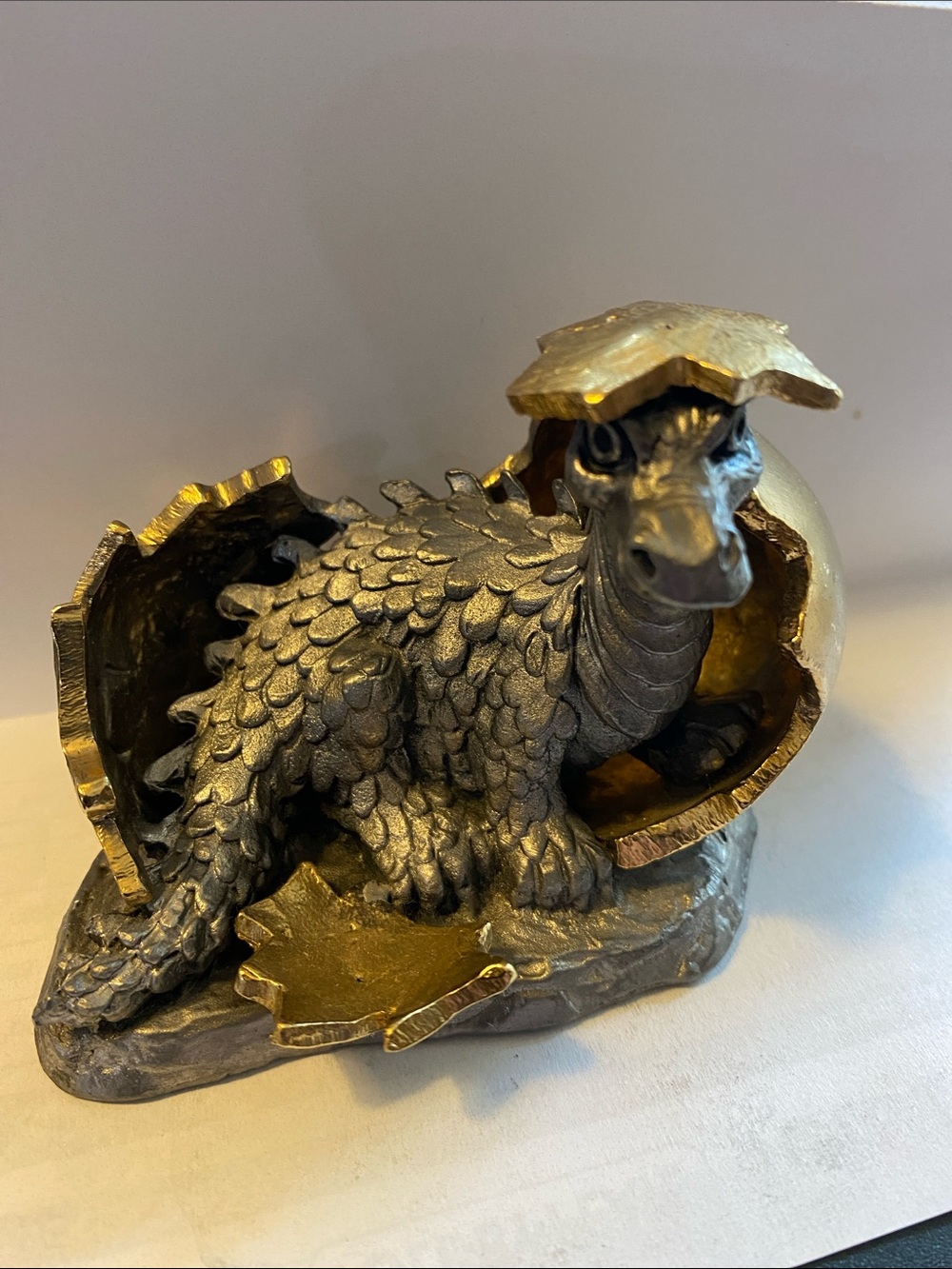 Michael Ricker Pewter Newborn Series Sandy Dragon Golden Egg Figurine 2921/5500